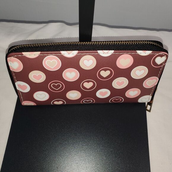 Wallet Clutch Brown Pink Hearts Zip Around 12 Card Slots 8" x 4" x 1 New - Picture 2 of 9